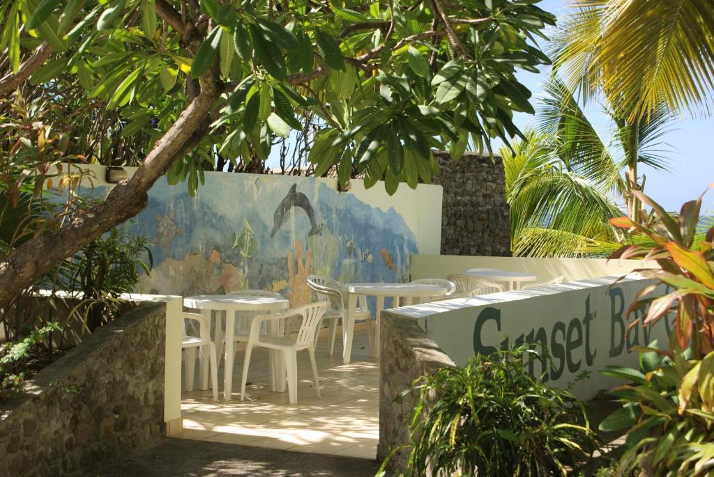 Sunset Bay Club & Seaside Dive Resort Сэлисбури Экстерьер фото